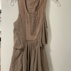 Free People women’s top. Size: Small